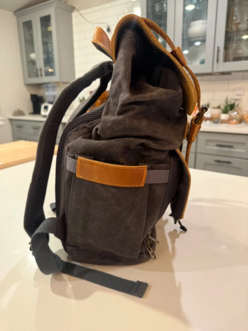 Endurax Waxed Canvas Camera Backpack Leather Trim Vintage Rucksack Black Brown